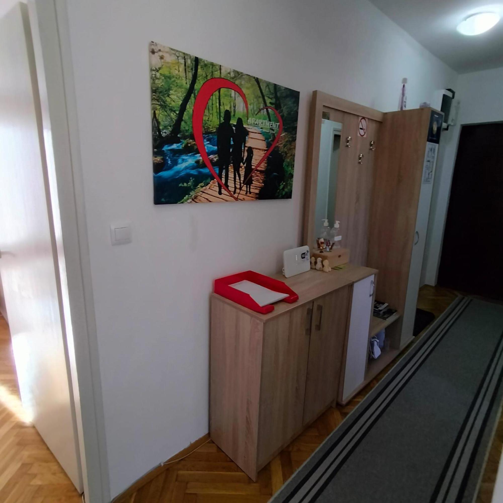 Apartman "Plitvice And You" Plitvicka Jezera Bagian luar foto